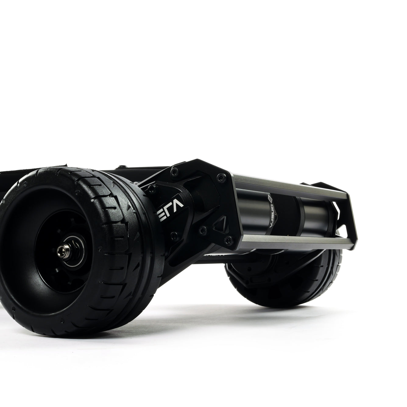 ONSRA BLACK Carve 4 electric longboard featuring a flexible bamboo deck, Gear Drive system, powerful 14S battery, precision trucks, and all-terrain wheels, designed for high-performance carving, commuting, and long-range riding.